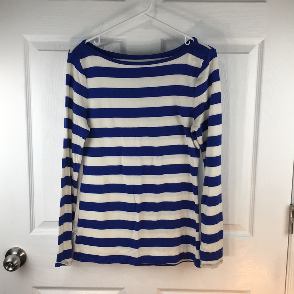 blue and white striped old navy long sleeve shirt